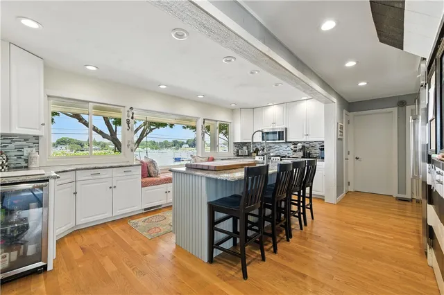 $6,500,000 | 60 Avondale Road, Westerly, RI 02891