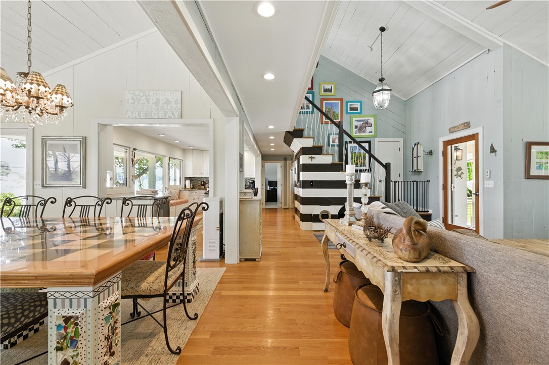 60 Avondale Road Westerly, RI 02891 - Photo 16 of 30