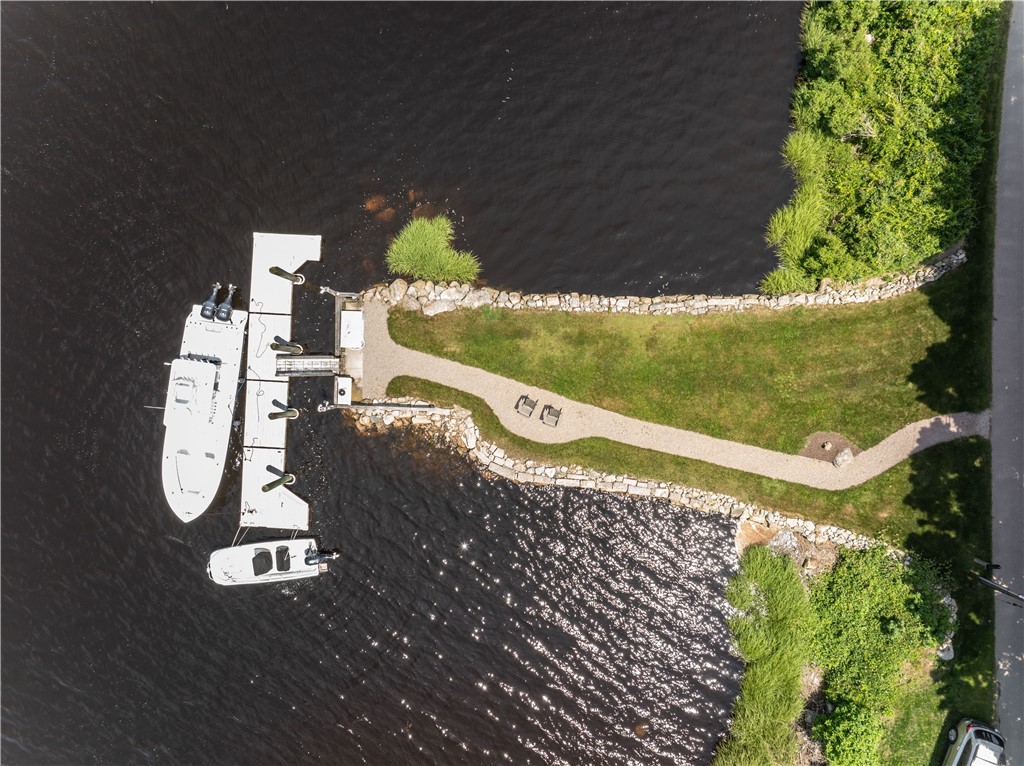 60 Avondale Road Westerly, RI 02891 - Photo 28 of 30