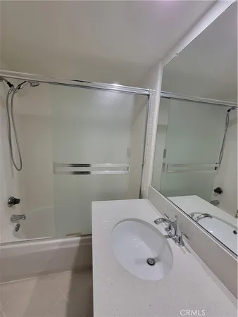 $4,400 | 2300 Maple Avenue, Unit 31, Torrance, CA 90503