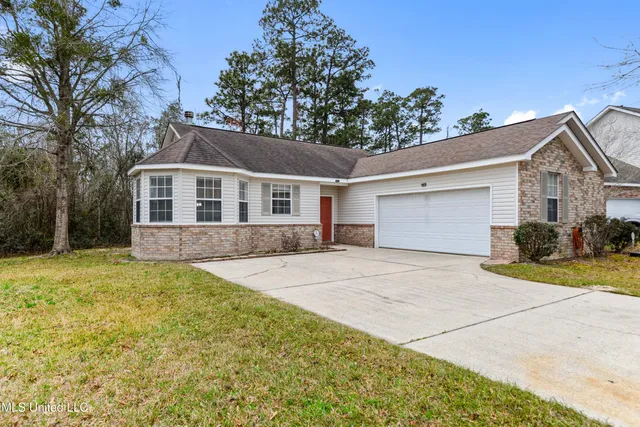 $1,700 | 13654 Huntington Circle, Gulfport, MS 39503