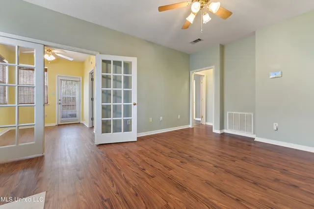 $1,700 | 13654 Huntington Circle, Gulfport, MS 39503