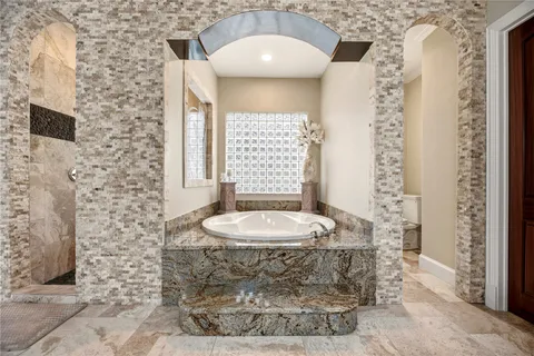 $2,695,000 | 1810 Watercastle Court, Houston, TX 77077