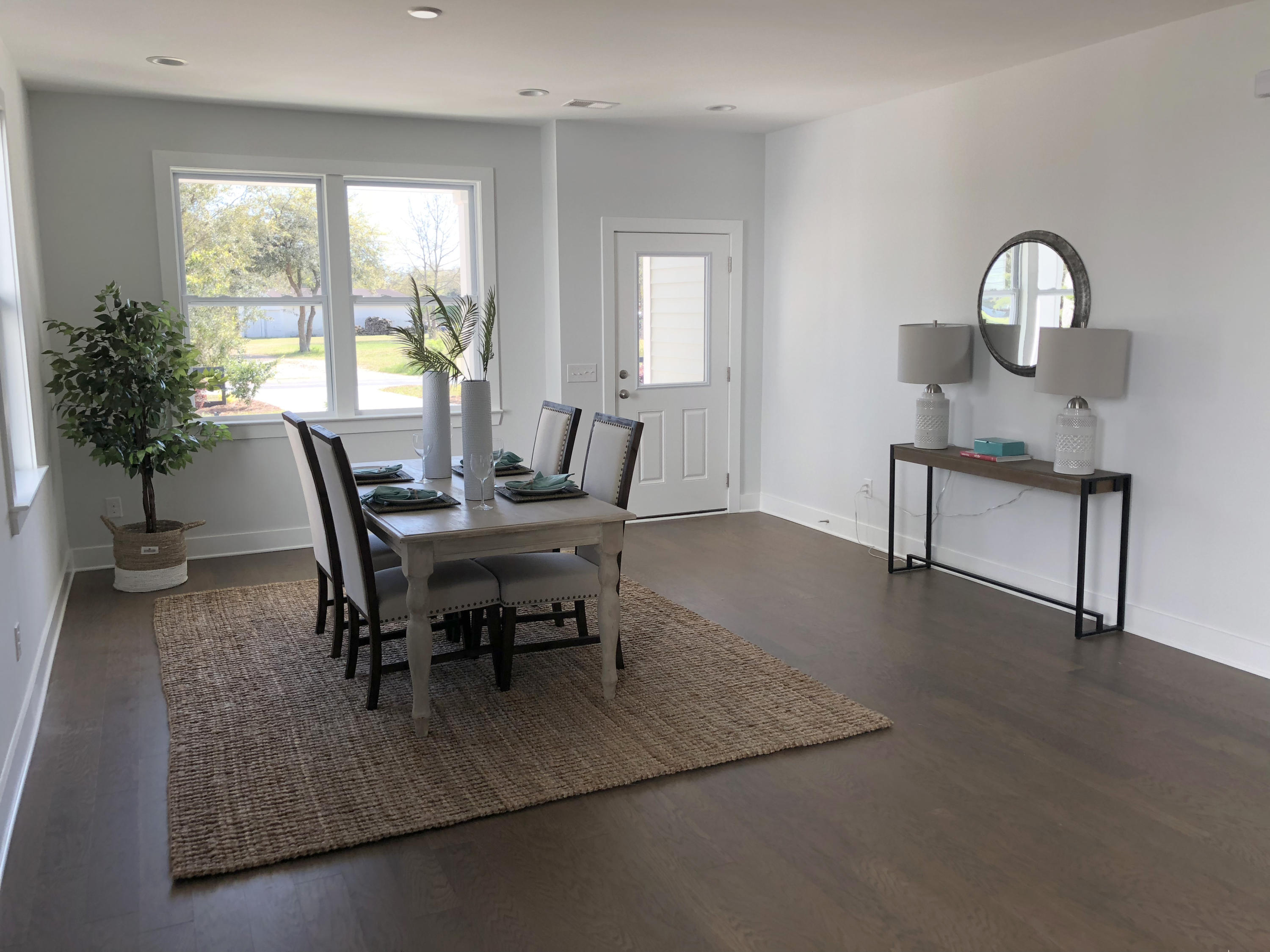 1516 Grimball Rd Extension Charleston, SC 29412 - Photo 5 of 25 dining
