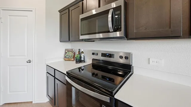 $304,990 | 3402 Tomahawk Drive, Sherman, TX 75090