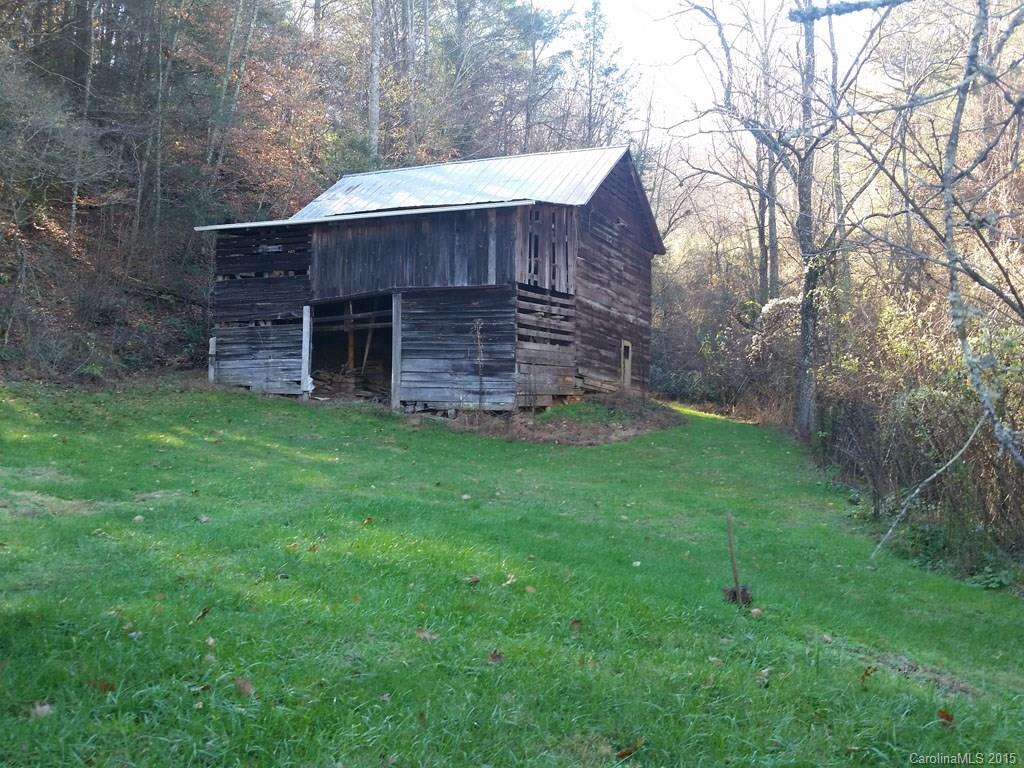 232 Teague Road Marshall, NC 28753 - Photo 5 of 11 Gallery Image 5