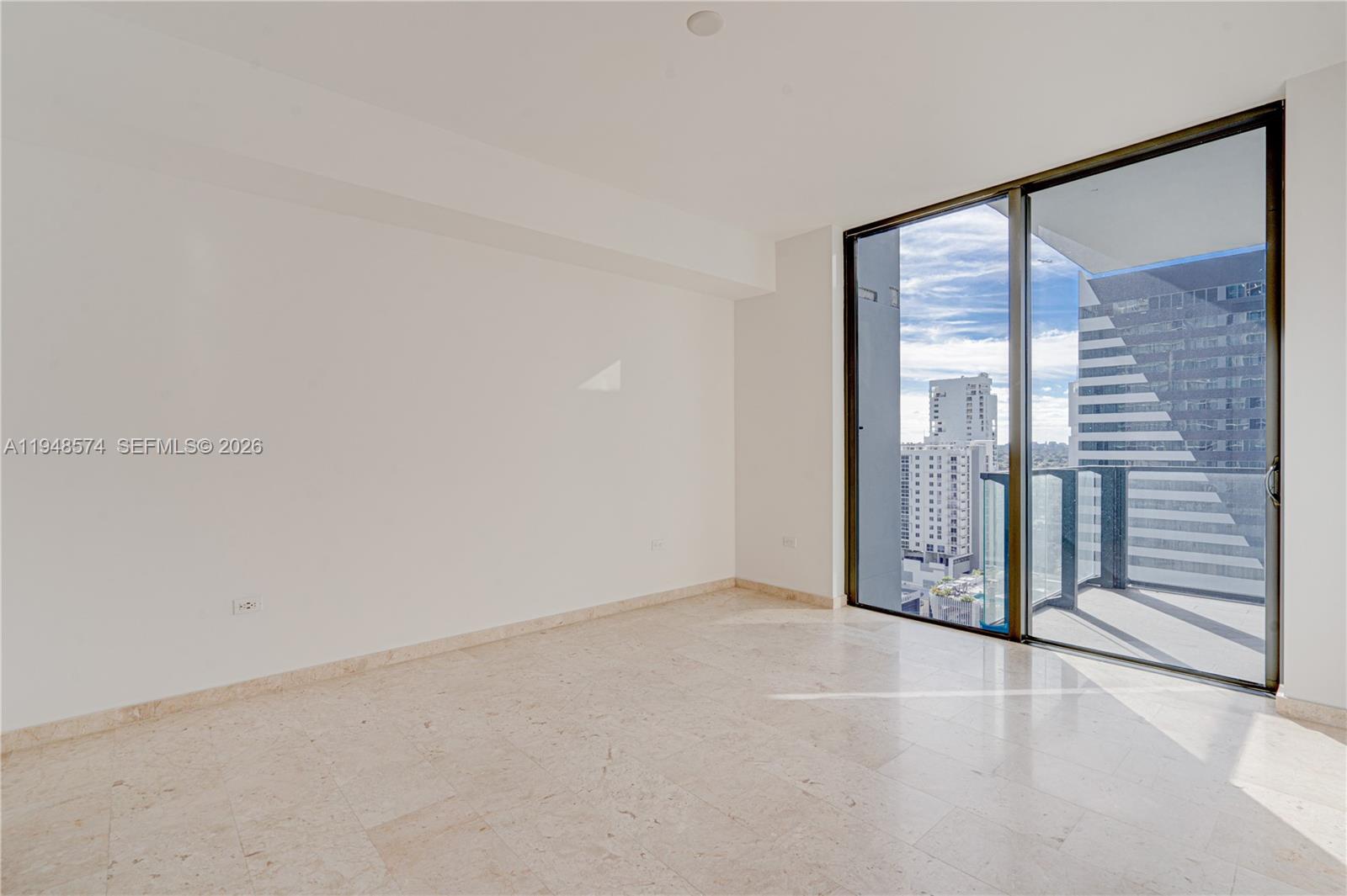 88 Southwest 7th Street, Unit 1110 Miami, FL 33130 - Photo 13 of 49