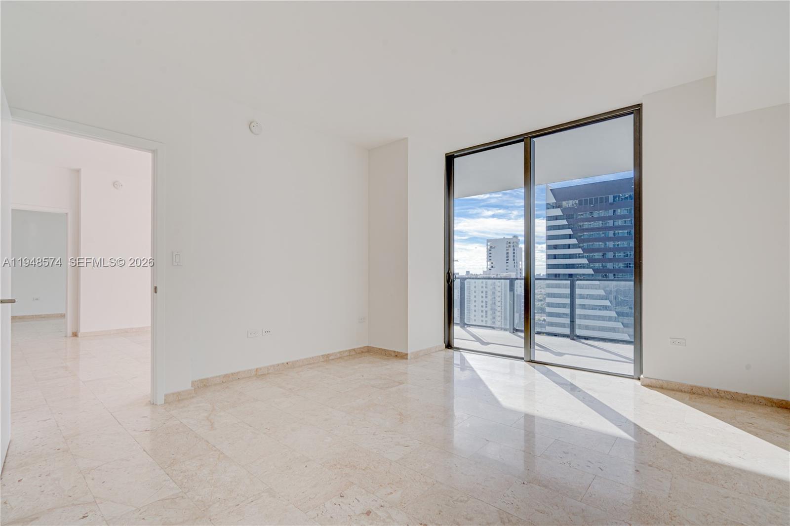 88 Southwest 7th Street, Unit 1110 Miami, FL 33130 - Photo 33 of 49