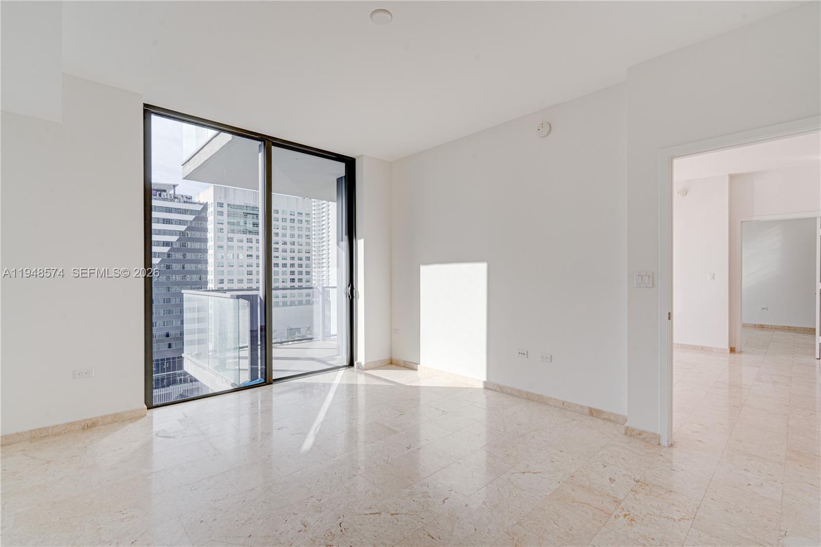 88 Southwest 7th Street, Unit 1110 Miami, FL 33130 - Photo 41 of 49