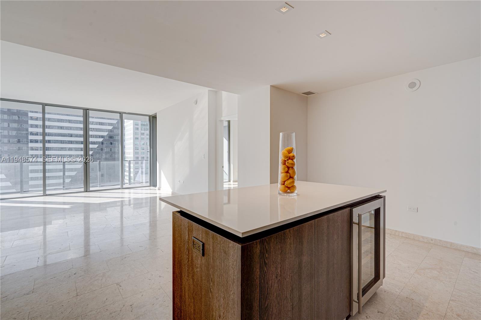 88 Southwest 7th Street, Unit 1110 Miami, FL 33130 - Photo 7 of 49