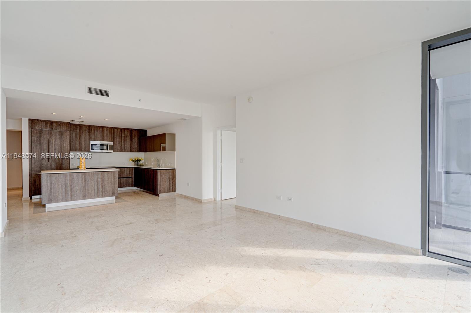 88 Southwest 7th Street, Unit 1110 Miami, FL 33130 - Photo 10 of 49