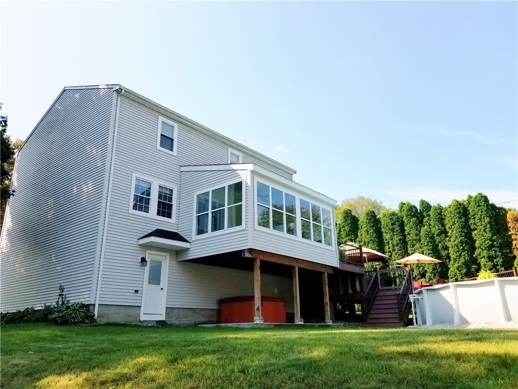 119 Rhodes Avenue Woonsocket, RI 02895 - Photo 27 of 30
