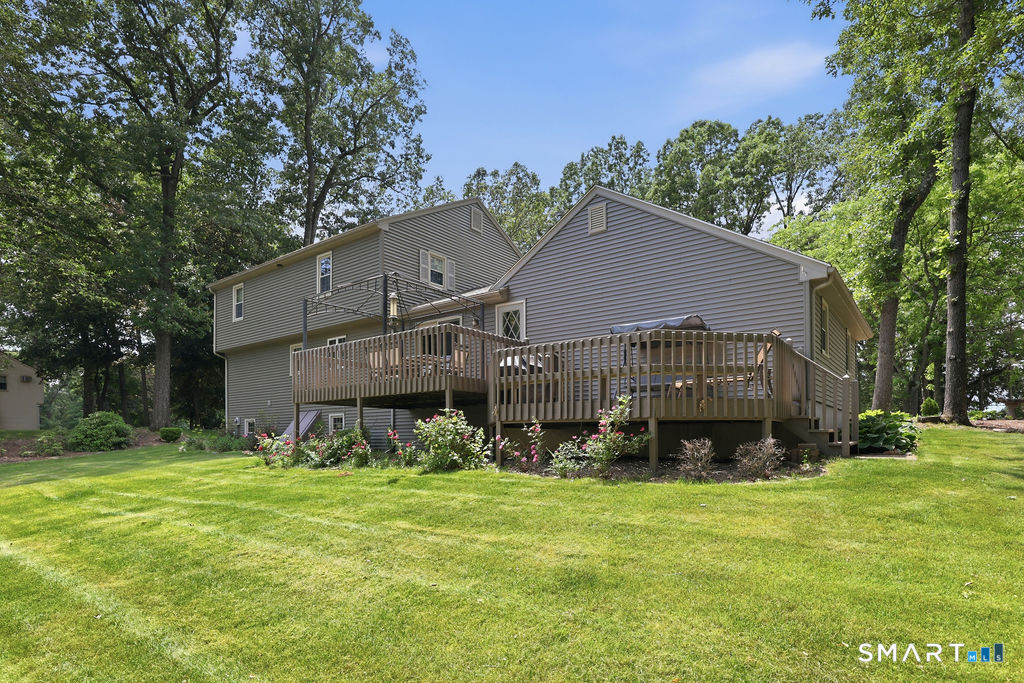78 Wesleyan Road Glastonbury, CT 06033 - Photo 5 of 39