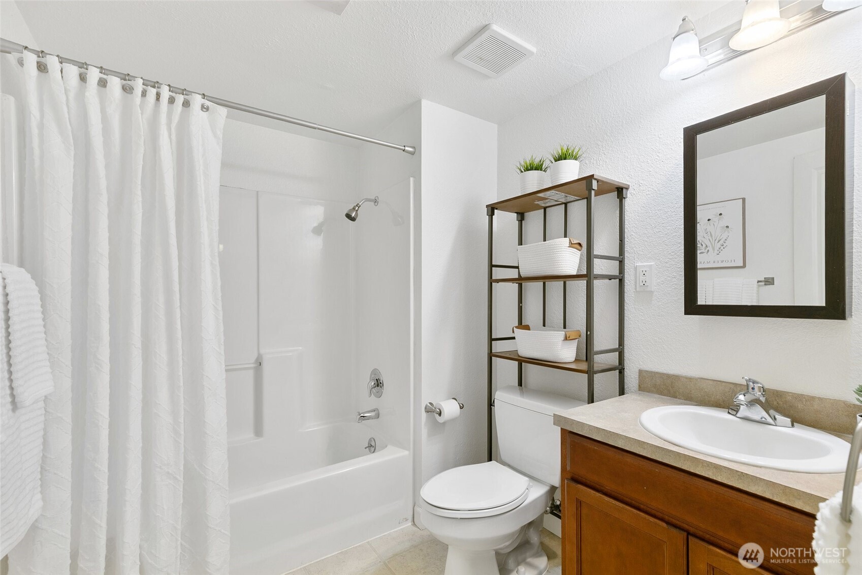 6325 42nd Avenue Southwest Seattle, WA 98136 - Photo 14 of 27