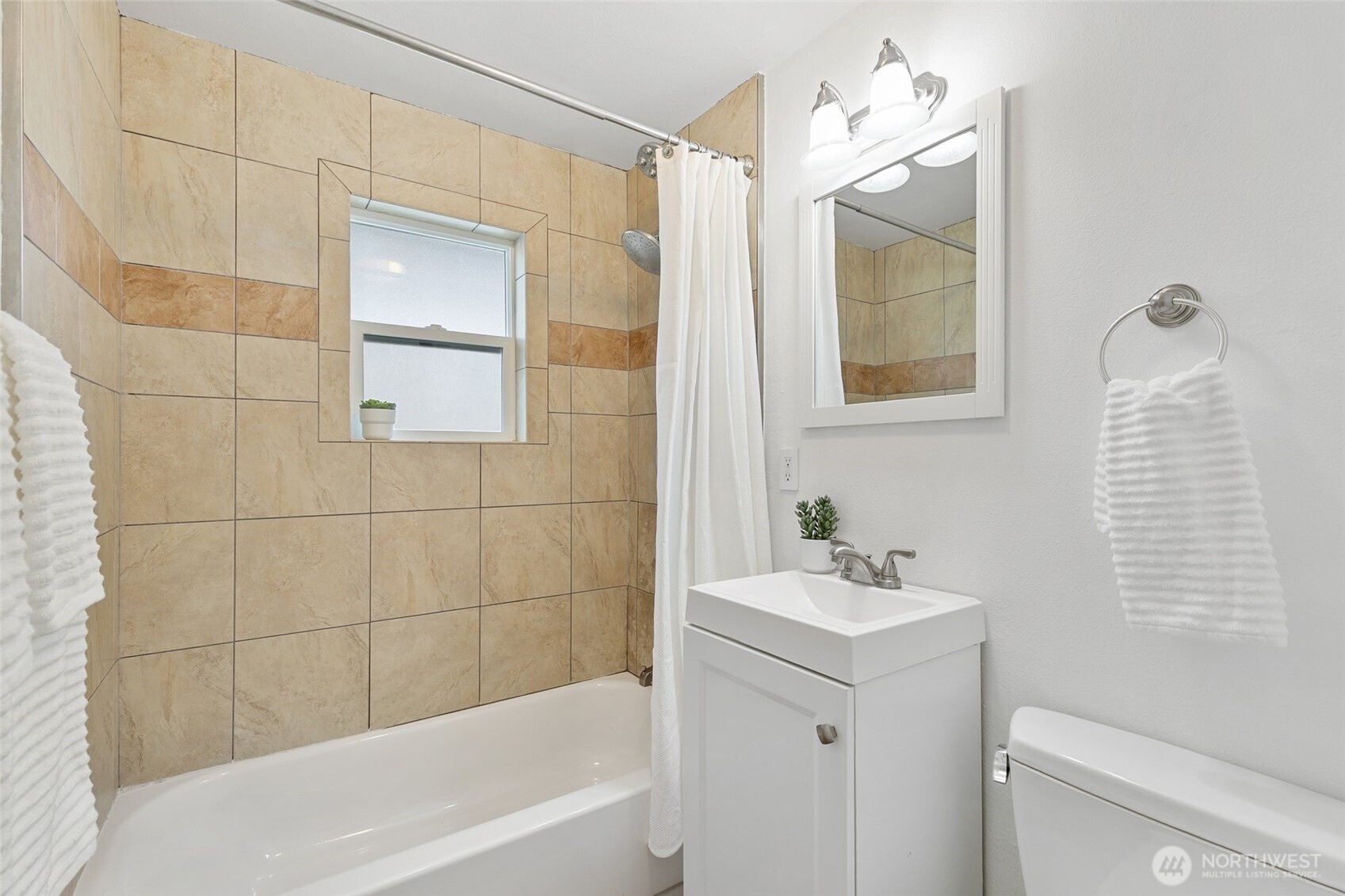 6325 42nd Avenue Southwest Seattle, WA 98136 - Photo 21 of 27