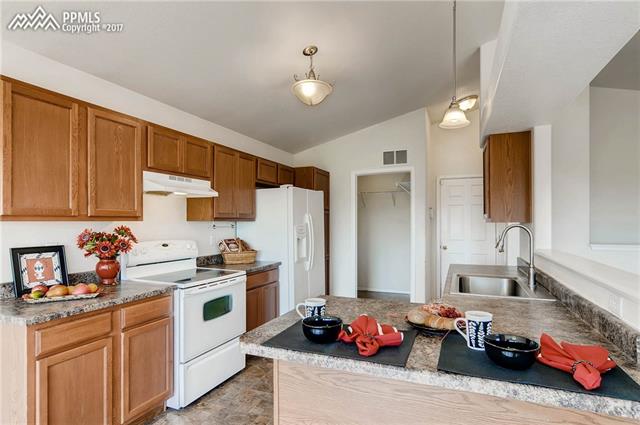 11115 Falling Star Road Fountain, CO 80817 - Photo 10 of 27 Gallery Image 10