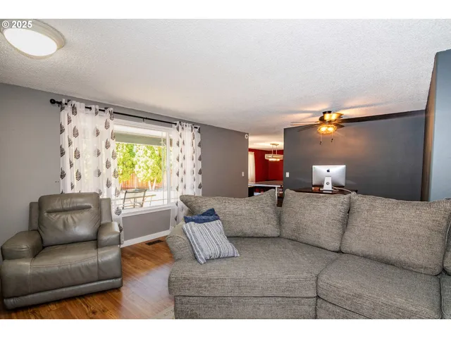 $393,999 | 5148 Gatewood Drive, Klamath Falls, OR 97603