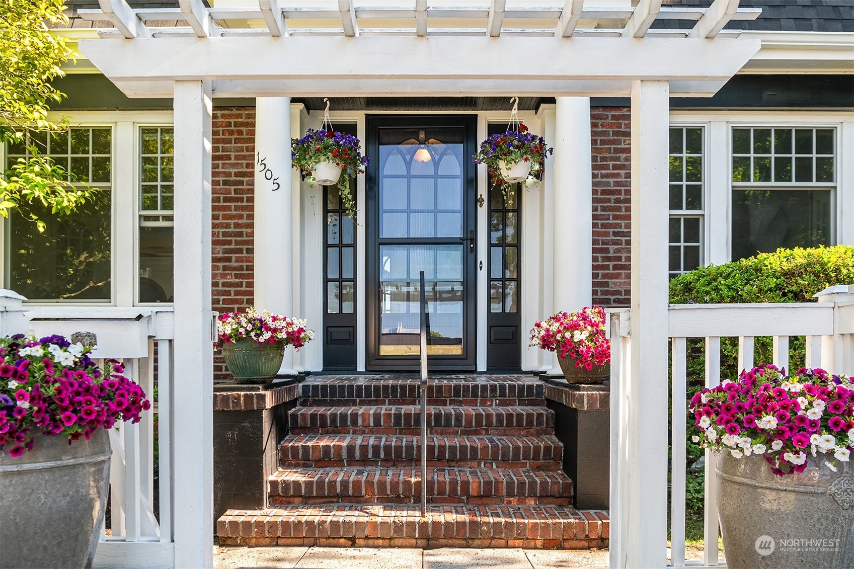 1505 North 43rd Street Seattle, WA 98103 - Photo 2 of 40 a front view of a house