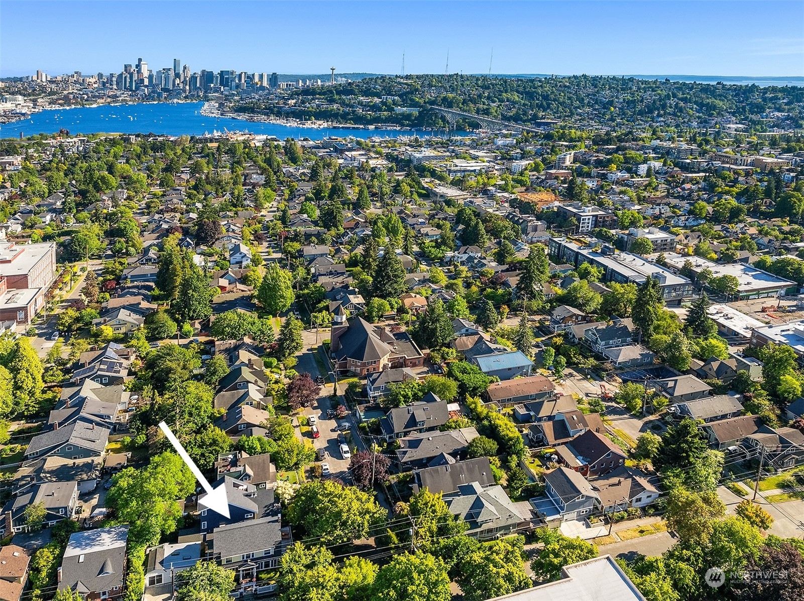 1505 North 43rd Street Seattle, WA 98103 - Photo 38 of 40 a view of a city
