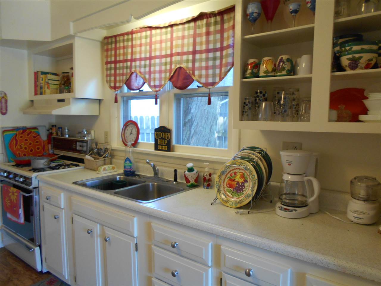 11448 North Ogden Point Road Syracuse, IN 46567 - Photo 2 of 32 Gallery Image 2
