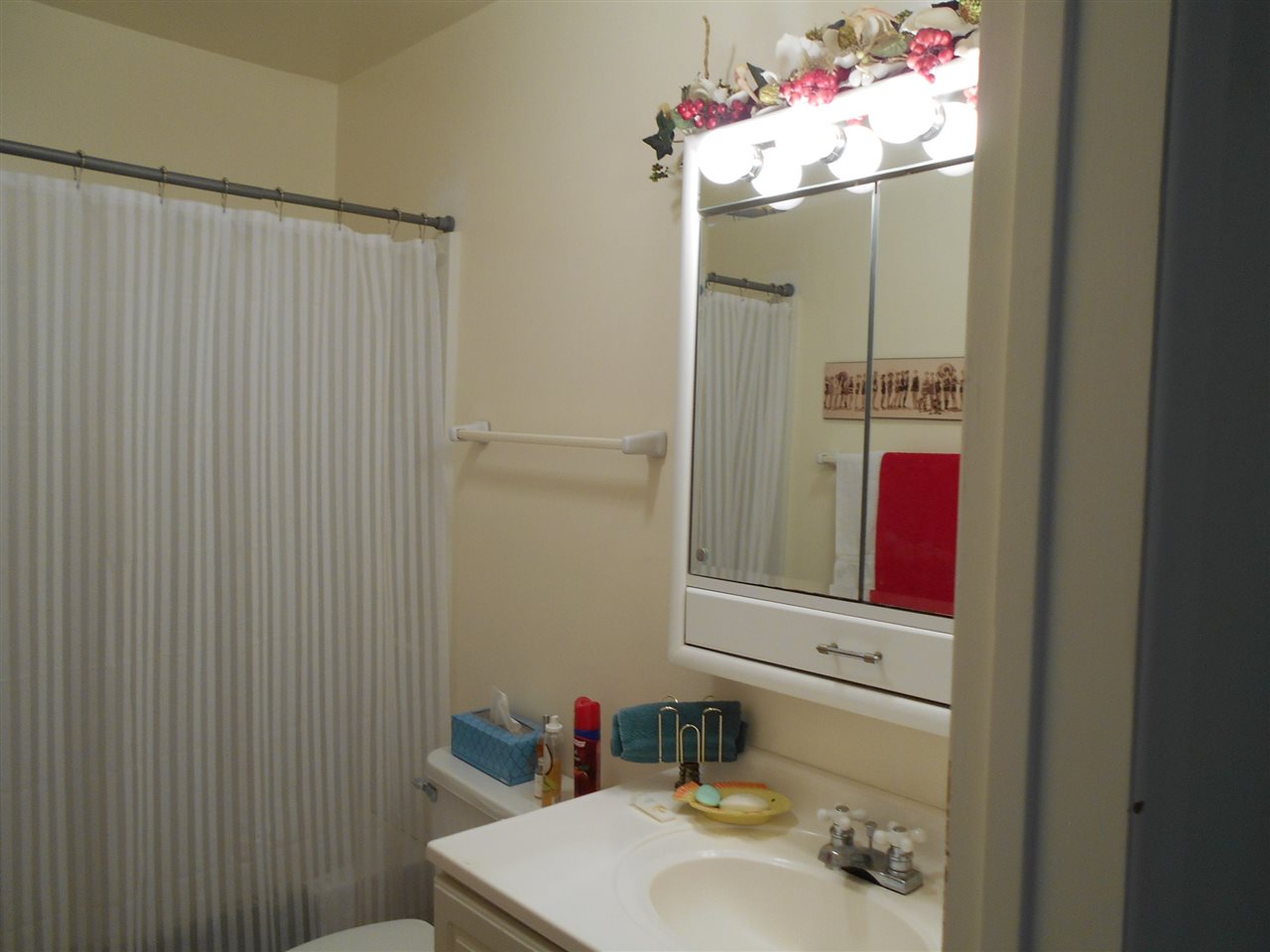 11448 North Ogden Point Road Syracuse, IN 46567 - Photo 13 of 32 Gallery Image 13