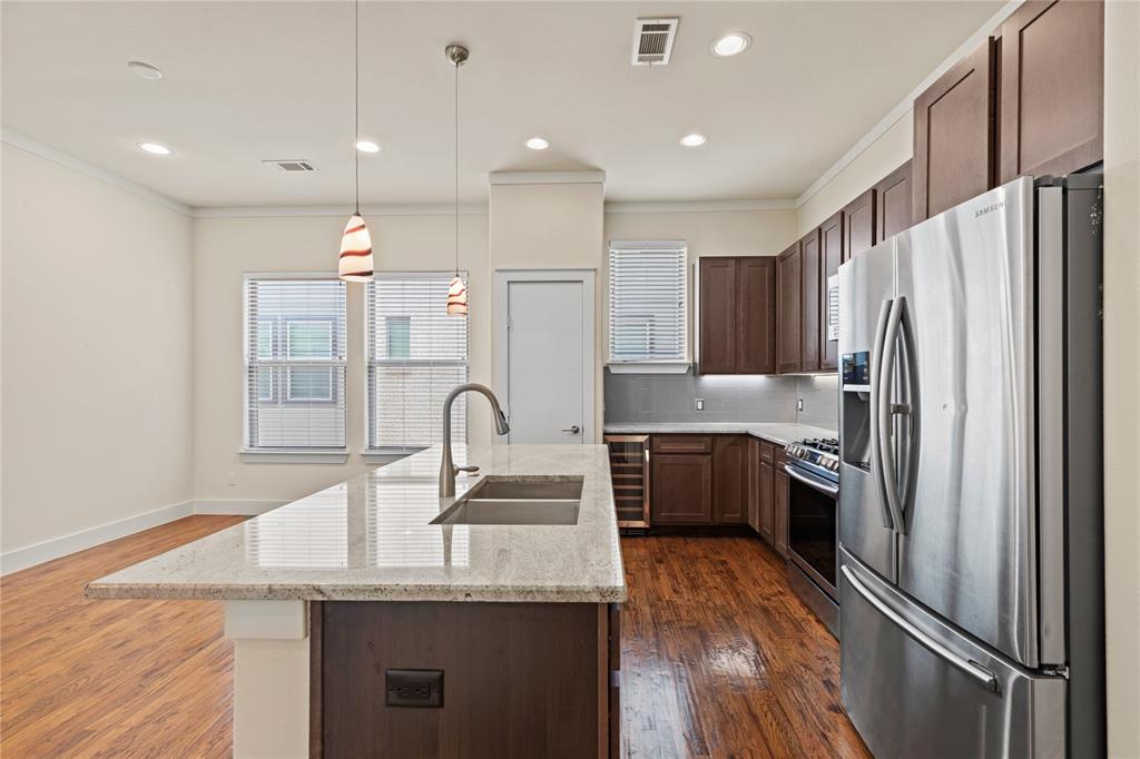 5909 Ross Avenue, Unit 2 Dallas, TX 75206 - Photo 4 of 28