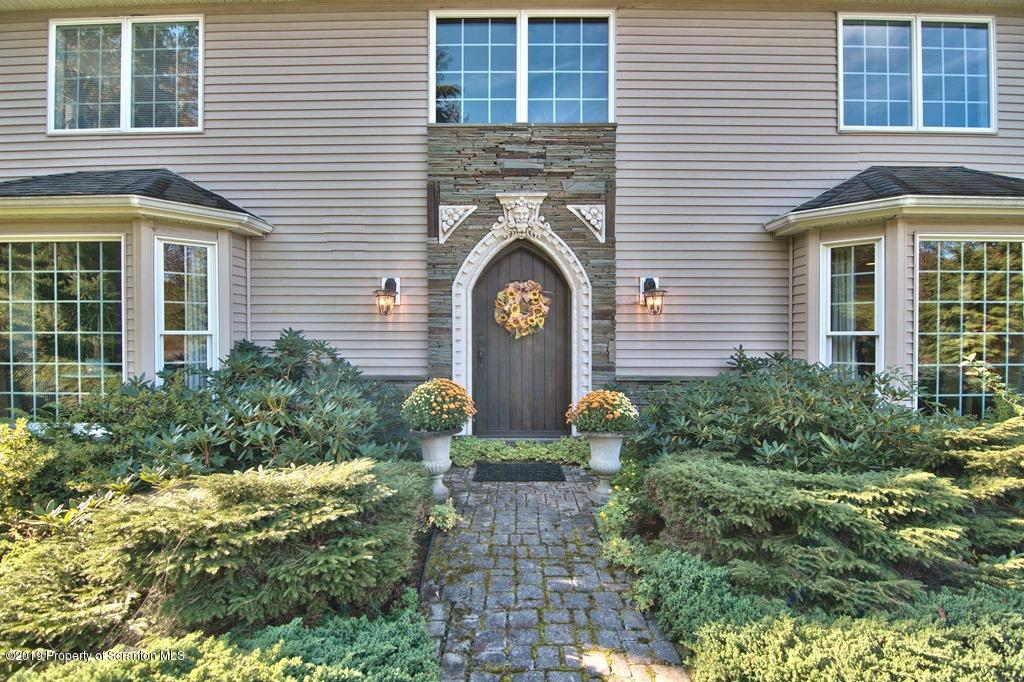 711 Glenburn Road Clarks Summit, PA 18411 - Photo 2 of 103 Gallery Image 2