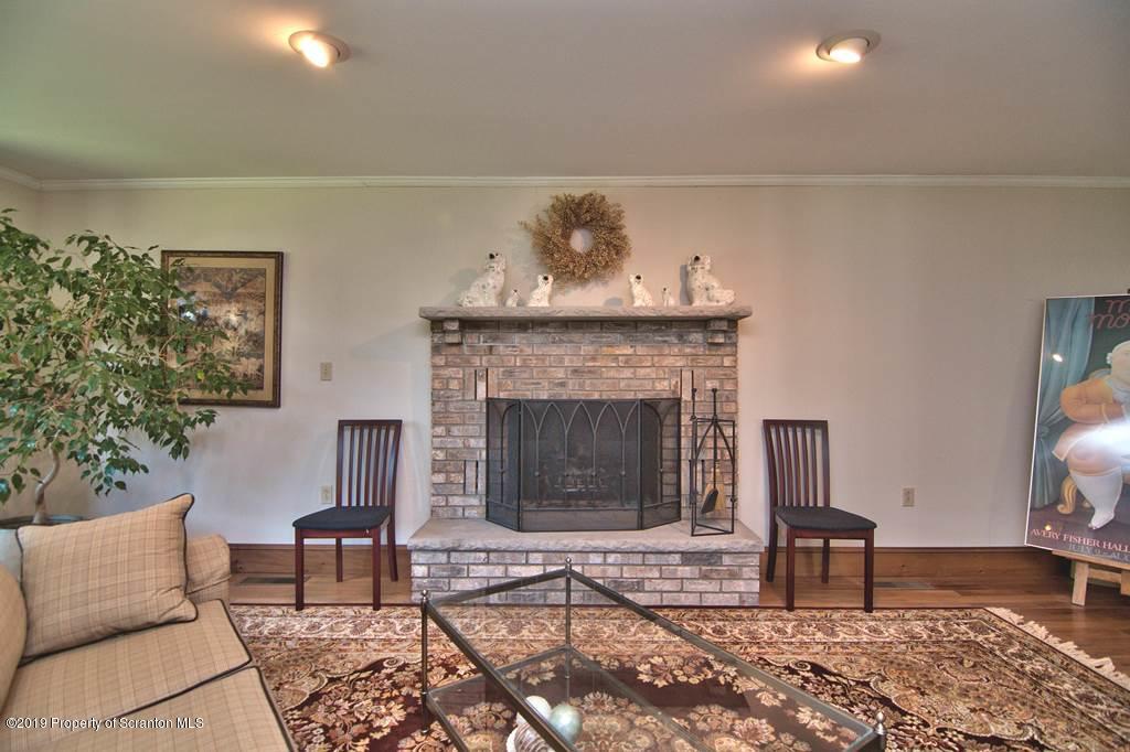 711 Glenburn Road Clarks Summit, PA 18411 - Photo 6 of 103 Gallery Image 6