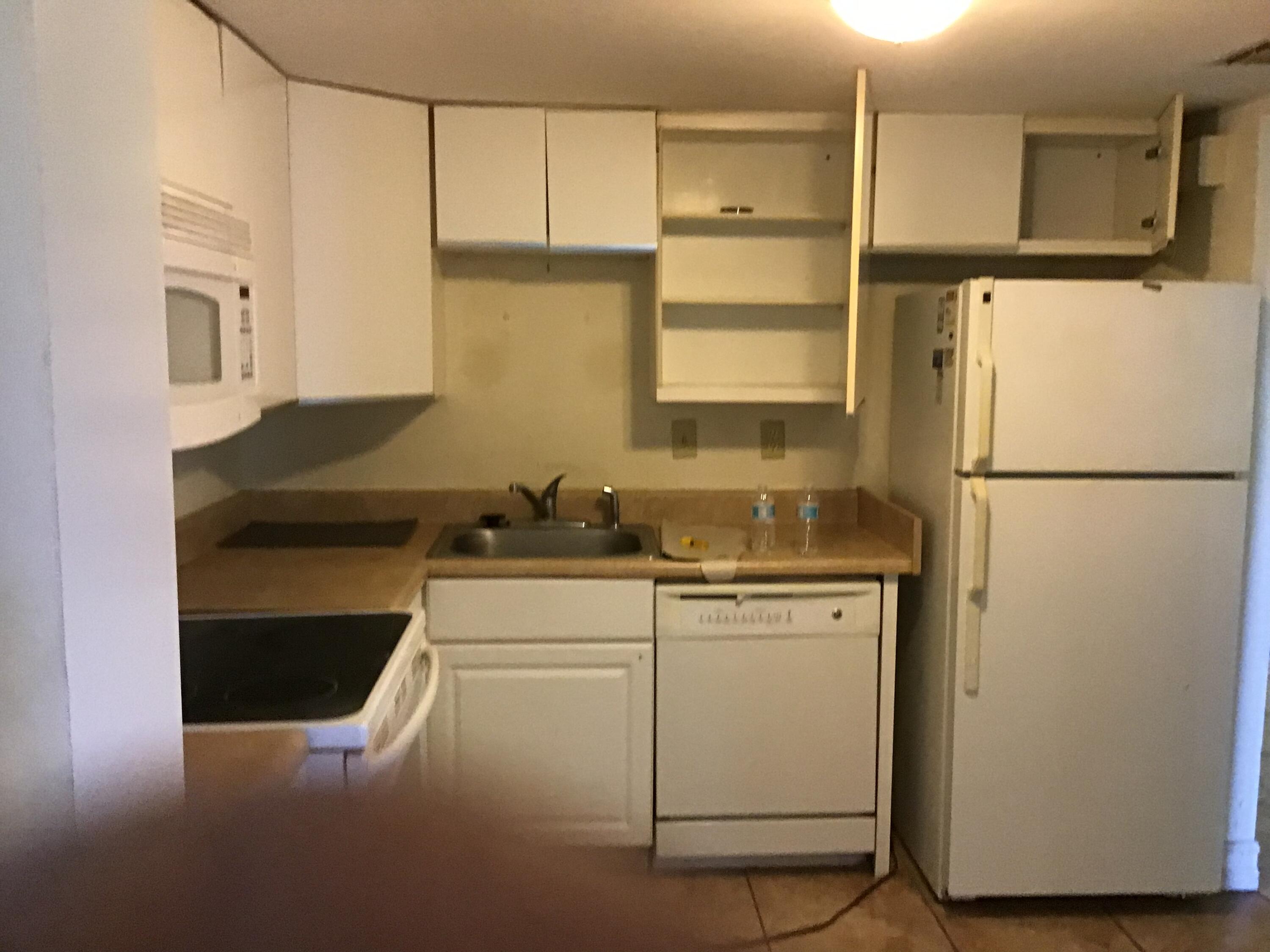 8401 West Sample Road, Unit 47 Coral Springs, FL 33065 - Photo 2 of 6 57D20B8A-EA8B-4708-BE2F-04FC33E29B59
