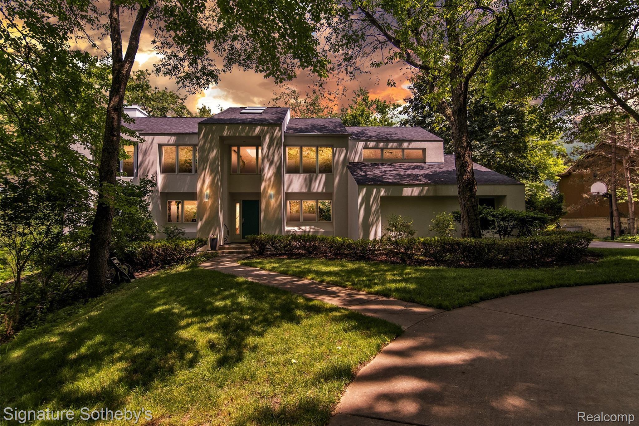 8930 Tipsico Lake Road Holly, MI 48442 - Photo 58 of 63 A9A1FF9A-C8CD-4633-9719-711A61F247BD.jpeg