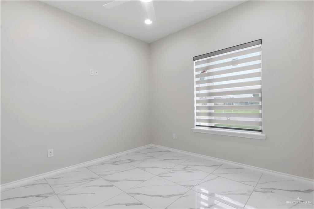 18064 Spruce Street Harlingen, TX 78552 - Photo 15 of 26