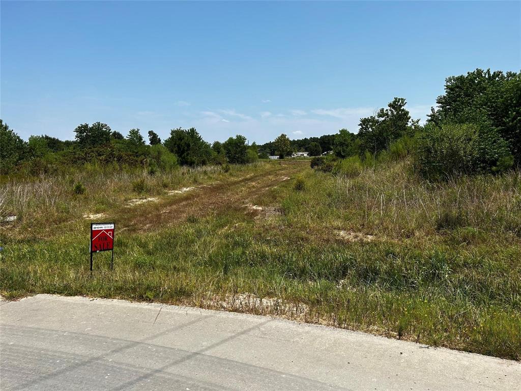 89 Road 5115 Cleveland Tx  