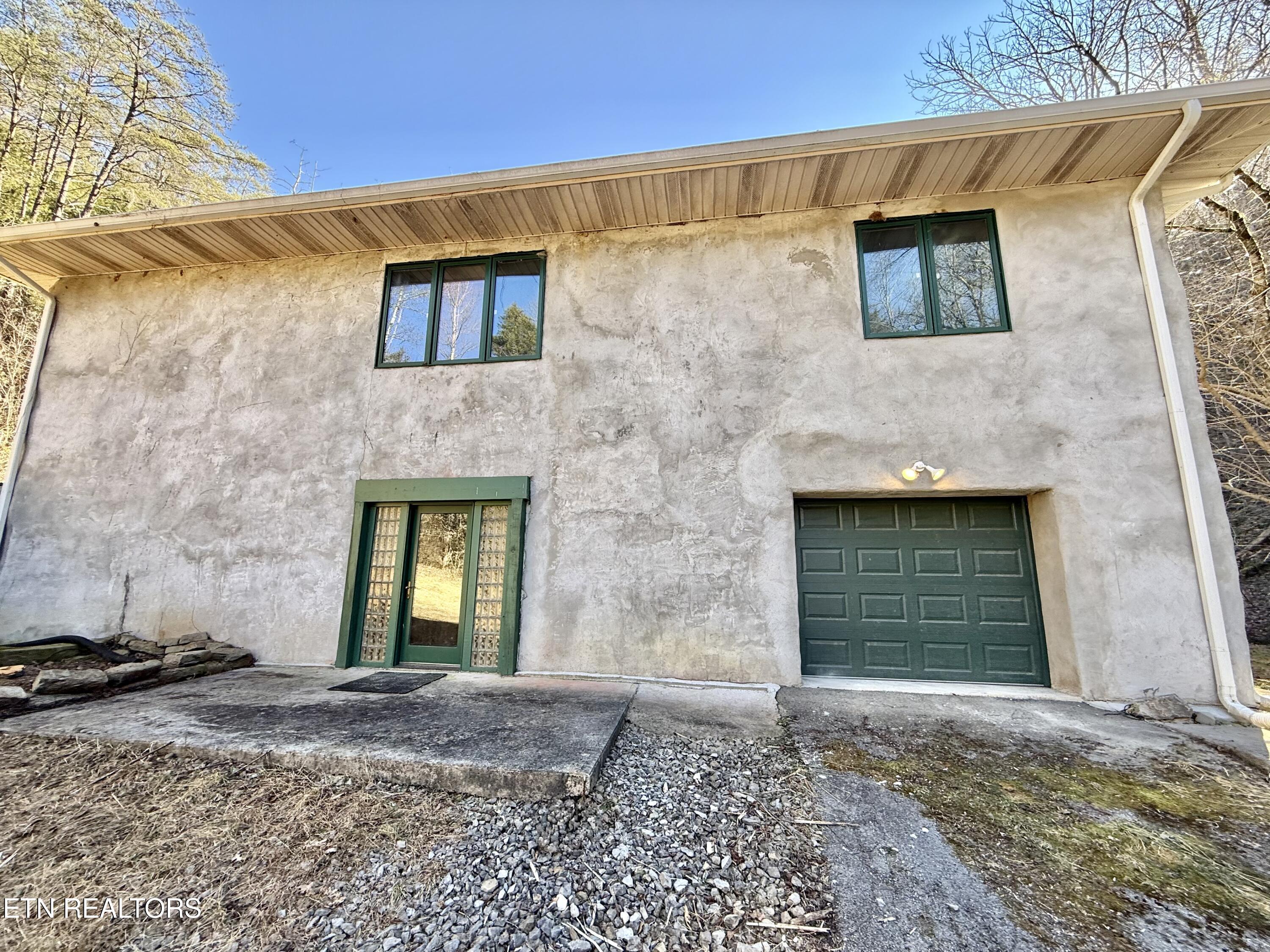 1650 Indian Creek Road Thorn Hill, TN 37881 - Photo 24 of 51 Close up of the house