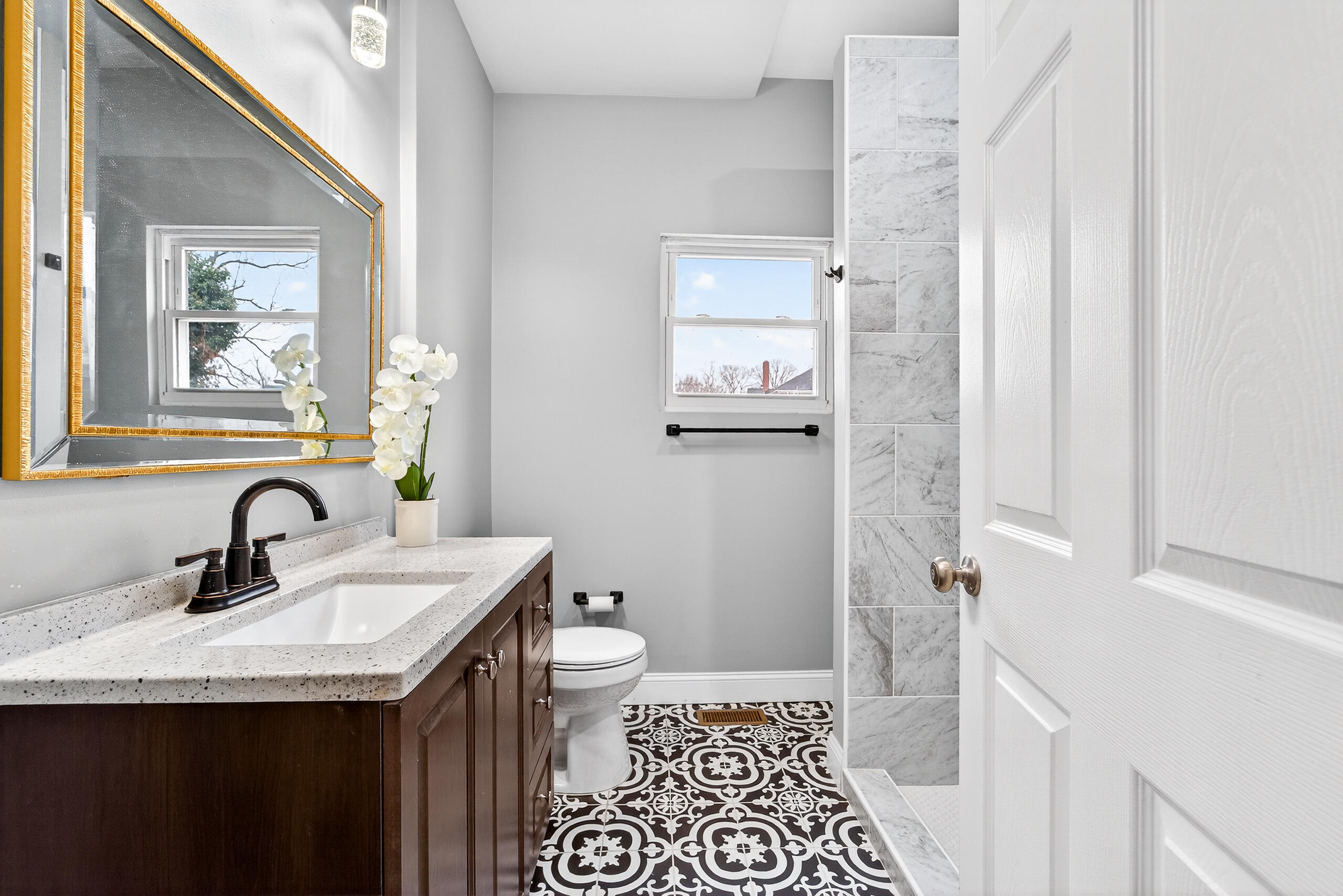 1015 Rugby Boulevard Northwest Roanoke, VA 24017 - Photo 15 of 38 IMG_1918