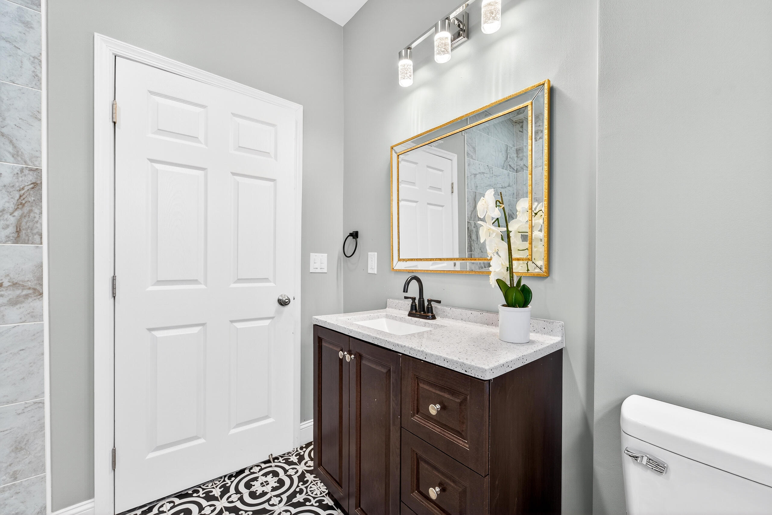 1015 Rugby Boulevard Northwest Roanoke, VA 24017 - Photo 18 of 38 IMG_1920