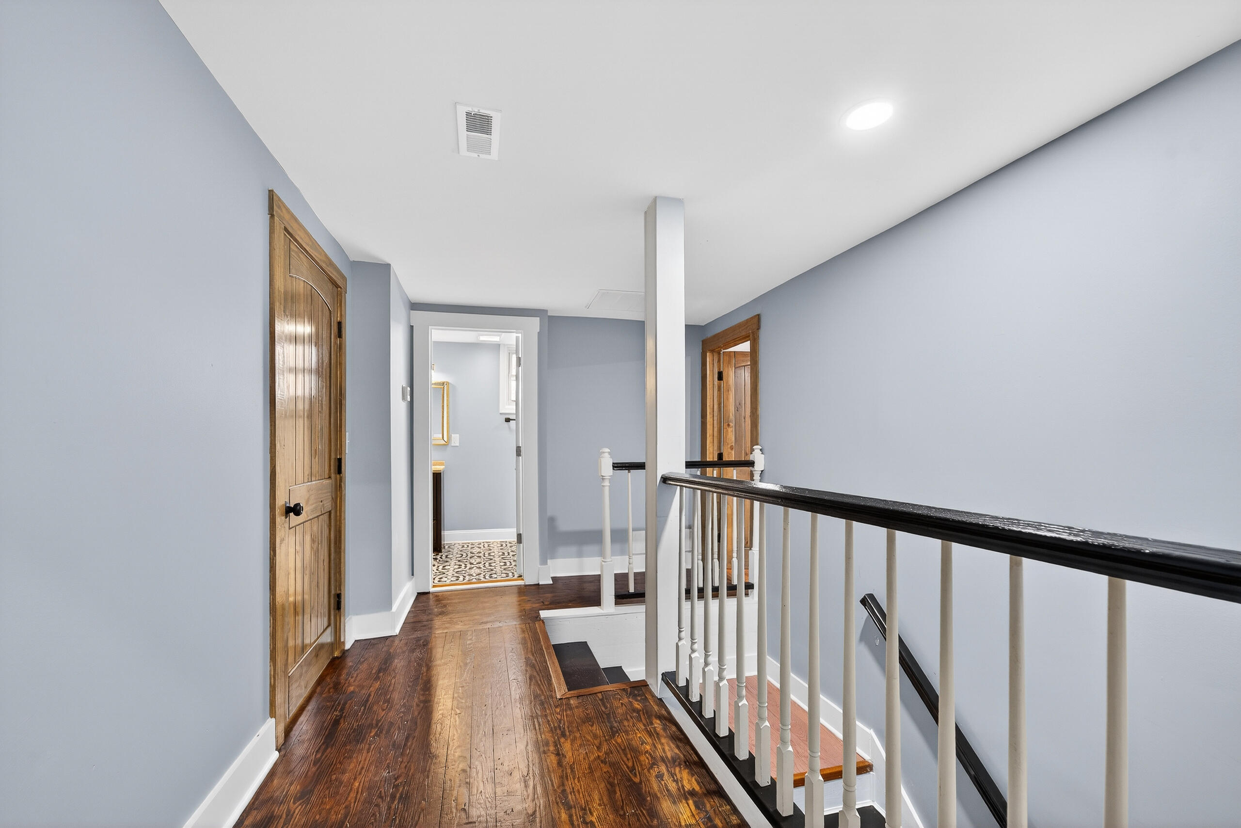 1015 Rugby Boulevard Northwest Roanoke, VA 24017 - Photo 22 of 38 IMG_1902