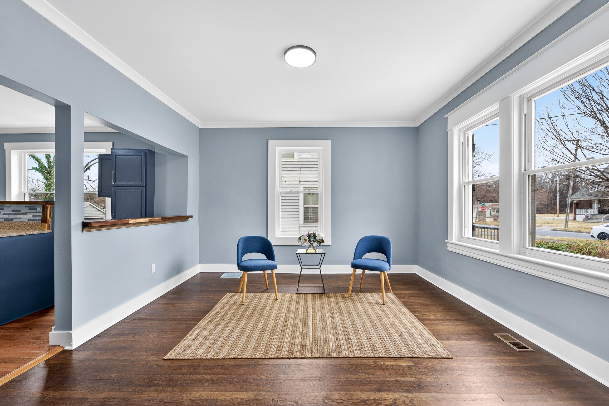 1015 Rugby Boulevard Northwest Roanoke, VA 24017 - Photo 7 of 38 IMG_1909