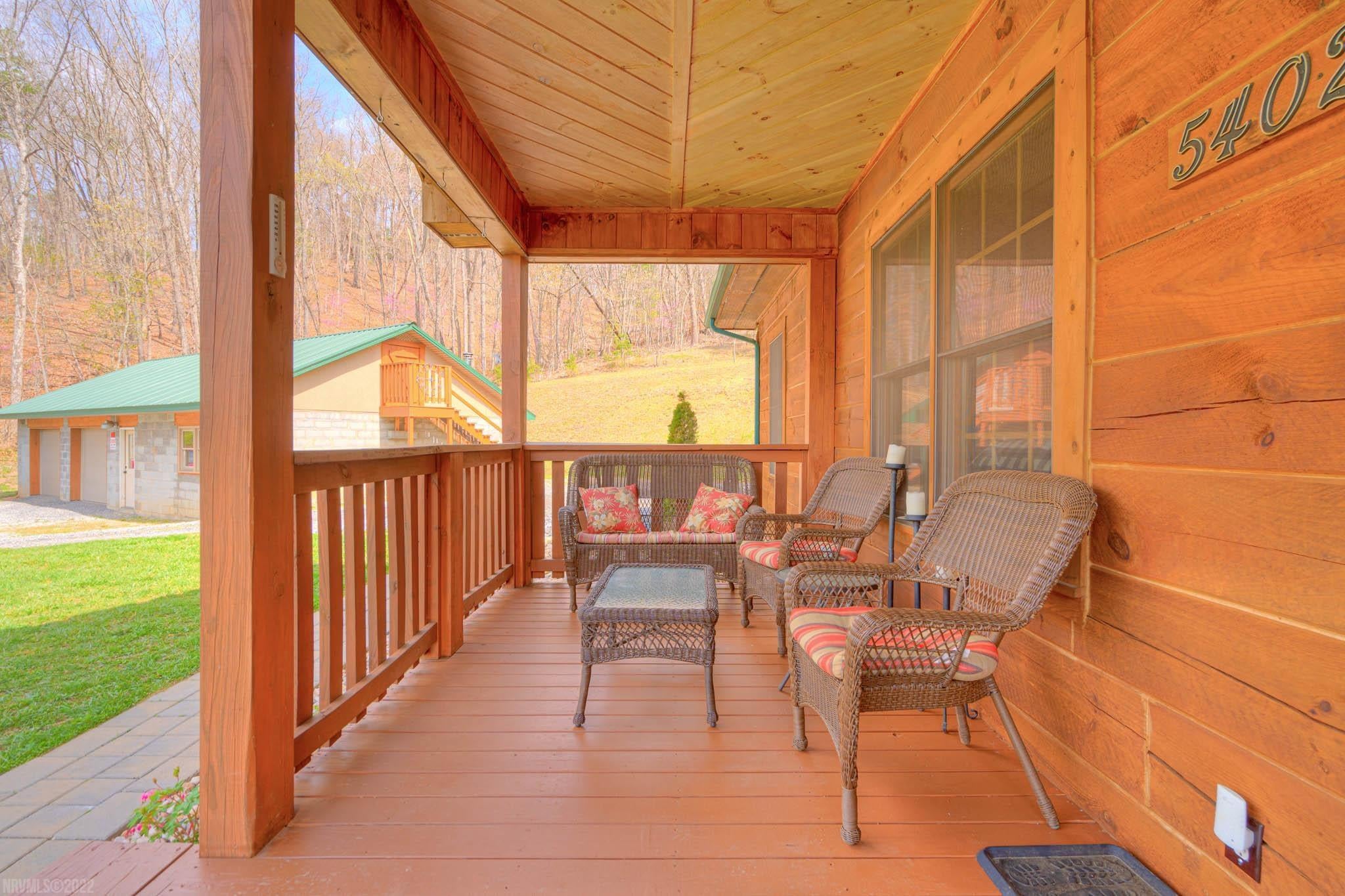5402 Coles Road Elliston, VA 24087 - Photo 13 of 38 Gallery Image 13