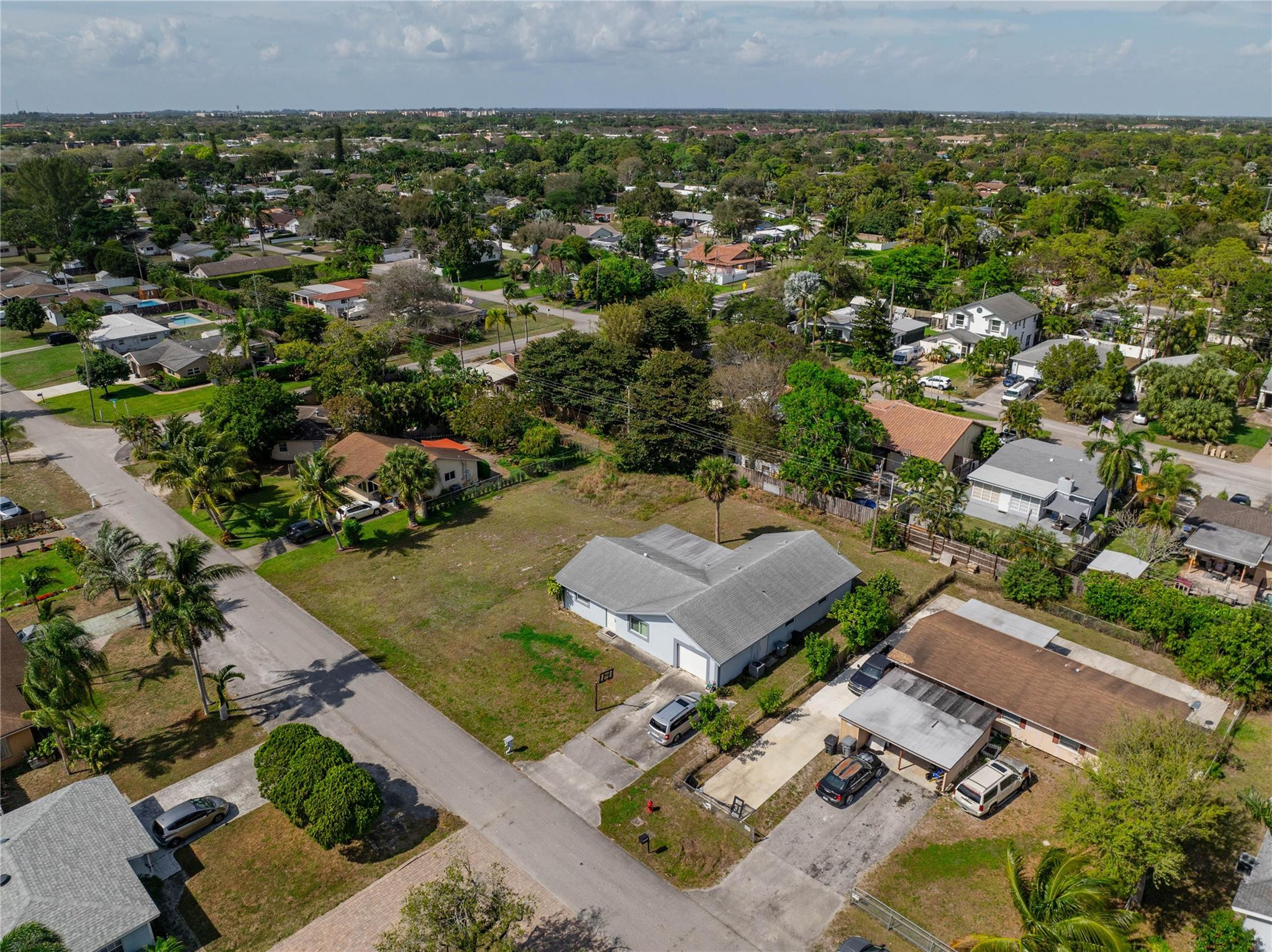 5207 Cleveland Road Delray Beach, FL 33484 - Photo 12 of 14 Photo 12