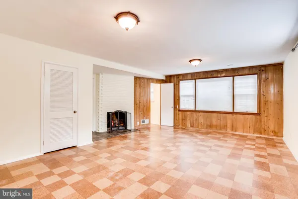 $4,250 | 5916 Kirby Road, Bethesda, MD 20817