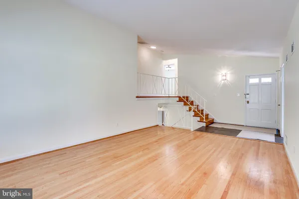 $4,250 | 5916 Kirby Road, Bethesda, MD 20817