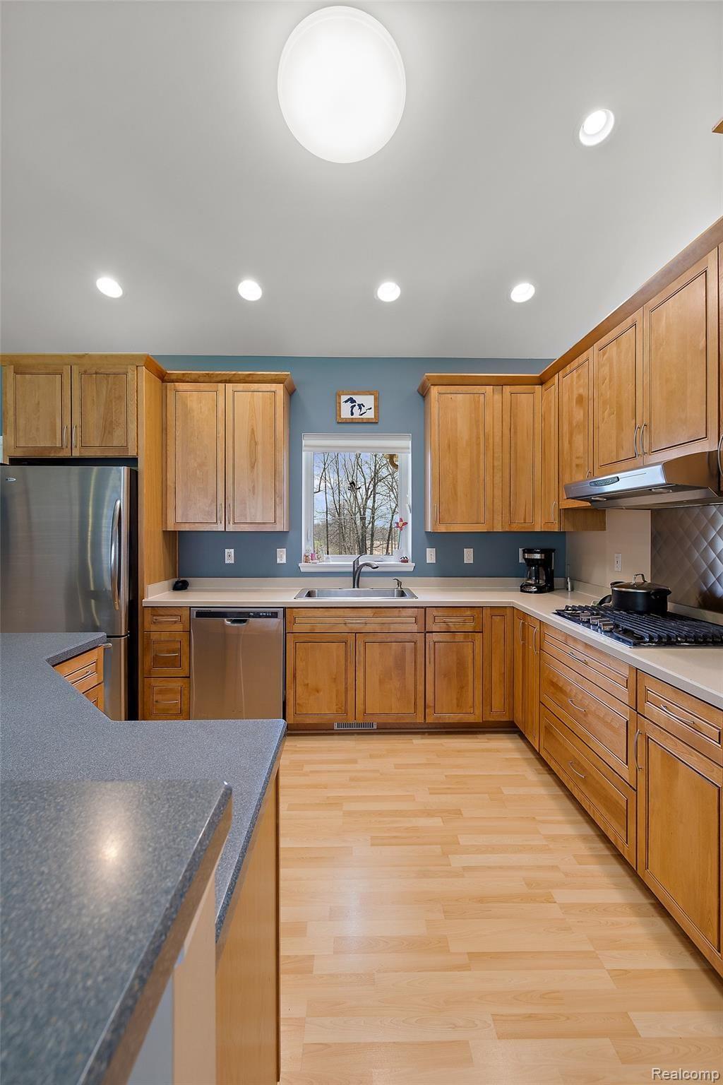 6873 Bergin Road Howell, MI 48843 - Photo 12 of 61 6873 Bergin-37.jpg