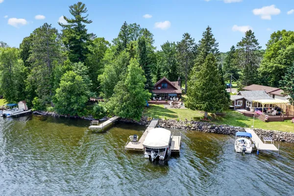 $557,900 | 11058 South Brancel Road, Solon Springs, WI 54873