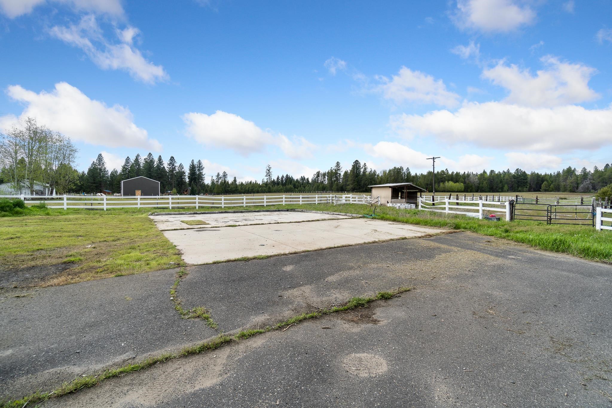 37532 North Elk Chattaroy Road Elk, WA 99009 - Photo 44 of 50 Gallery Image 44