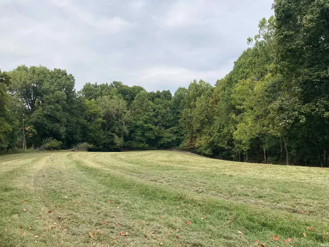 $1,174,200 | 960 North Blue Barn Road, Bloomfield, IN 47424