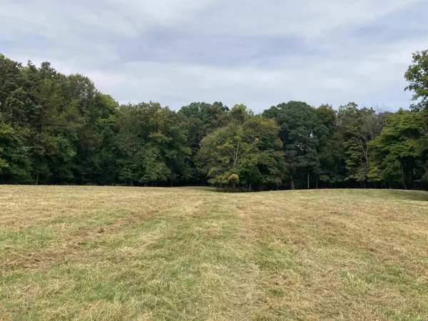 $1,034,250 | 960 North Blue Barn Road, Bloomfield, IN 47424