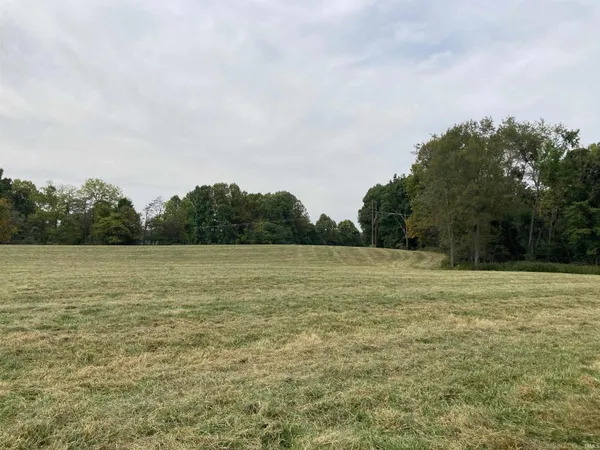 $1,034,250 | 960 North Blue Barn Road, Bloomfield, IN 47424