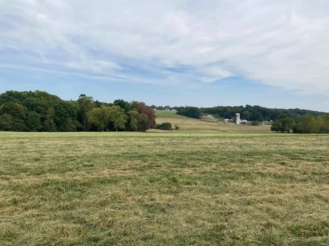 $1,174,200 | 960 North Blue Barn Road, Bloomfield, IN 47424