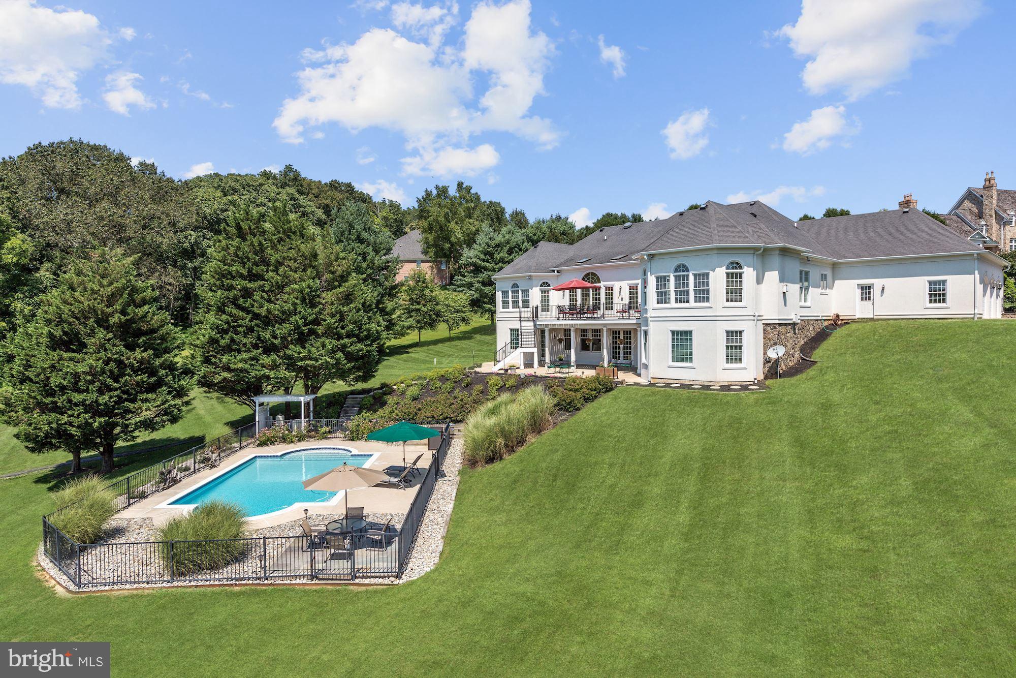 Private Rear Oasis