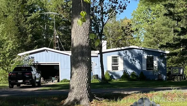 $217,000 | 21559 Beaufort Road West, Michigamme, MI 49861